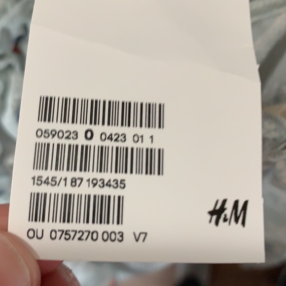 H&M crop top - Picture 6 of 6